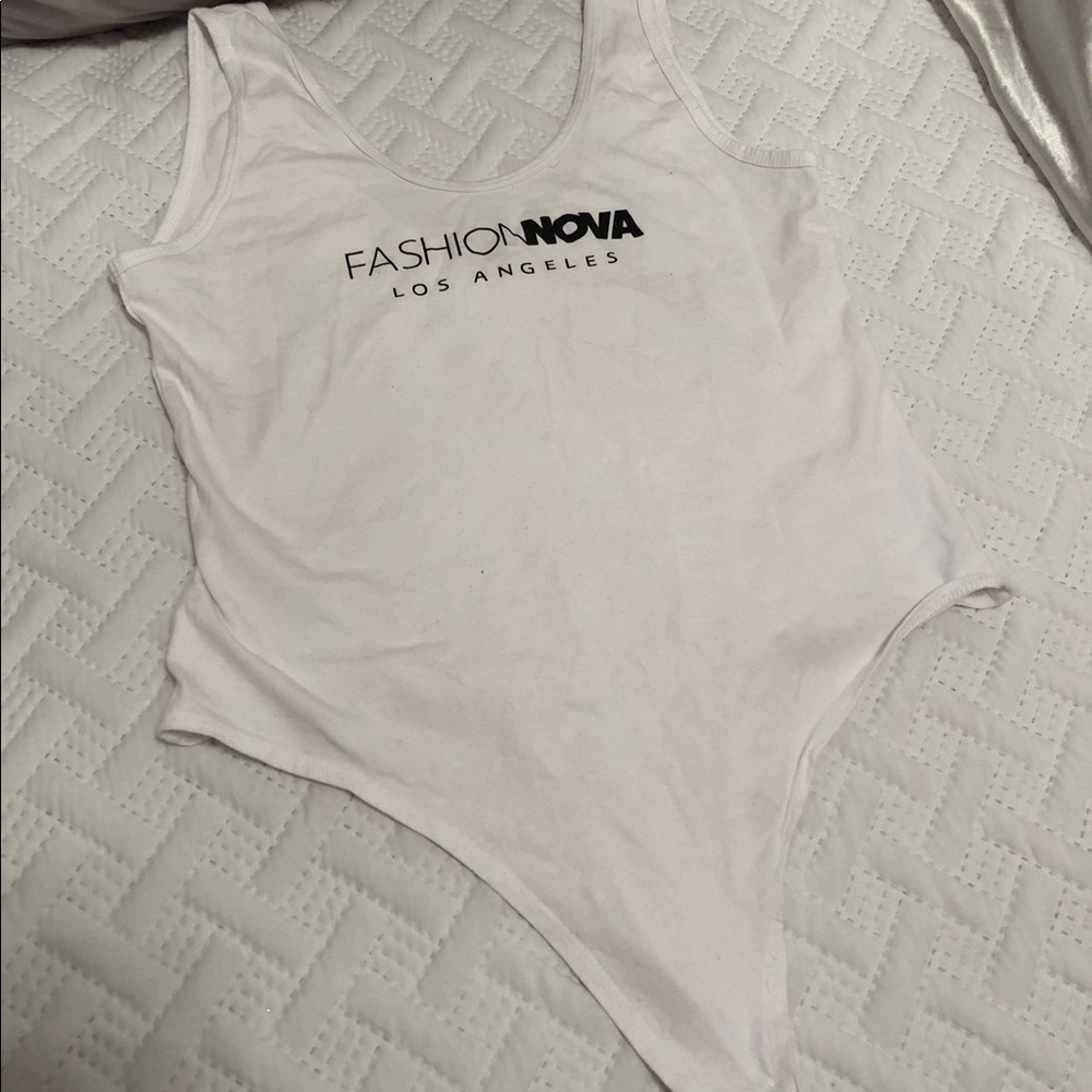 BODY SUIT